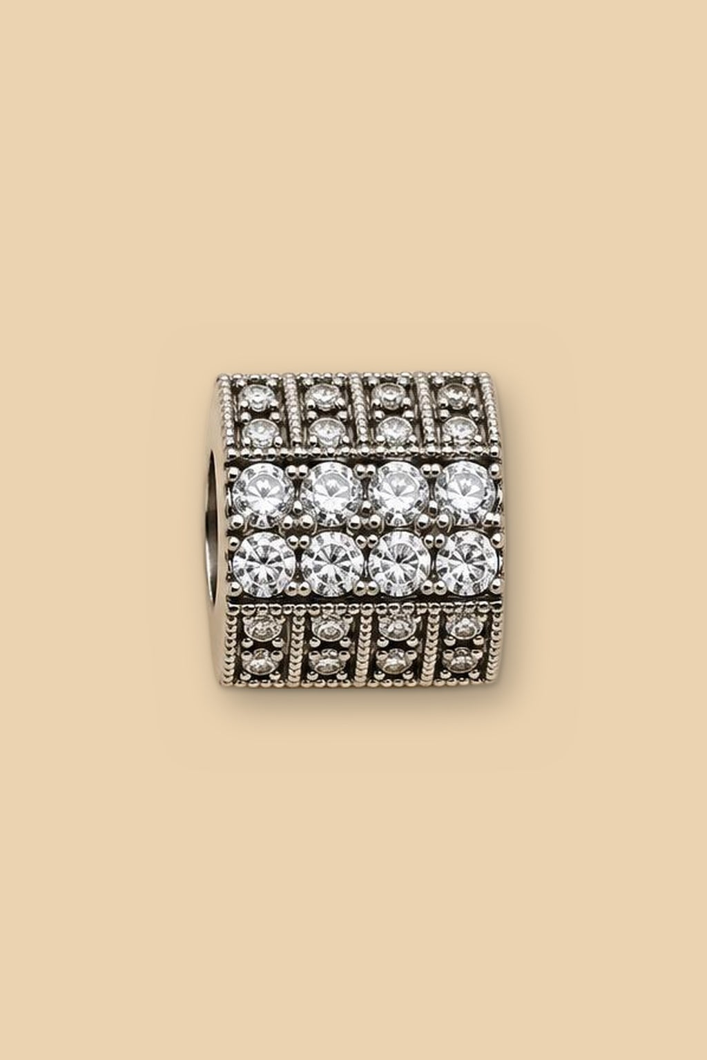 Charm 6548 “Scintilla” argento