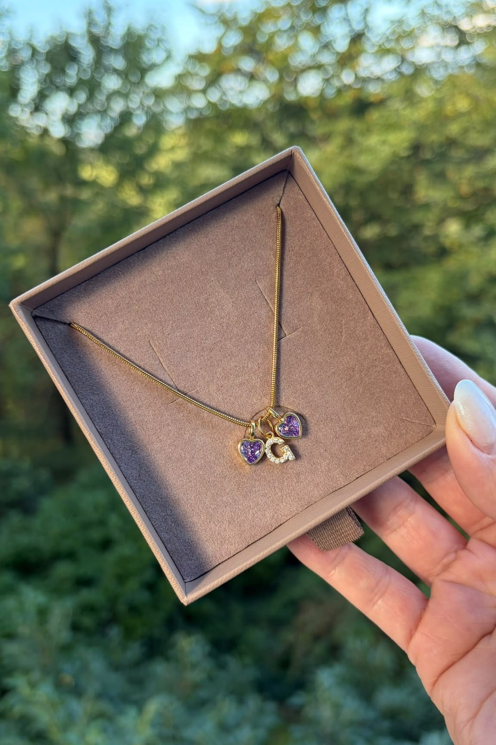 Collana 6548 Ready to Wear “Iniziale e cuori lilla”