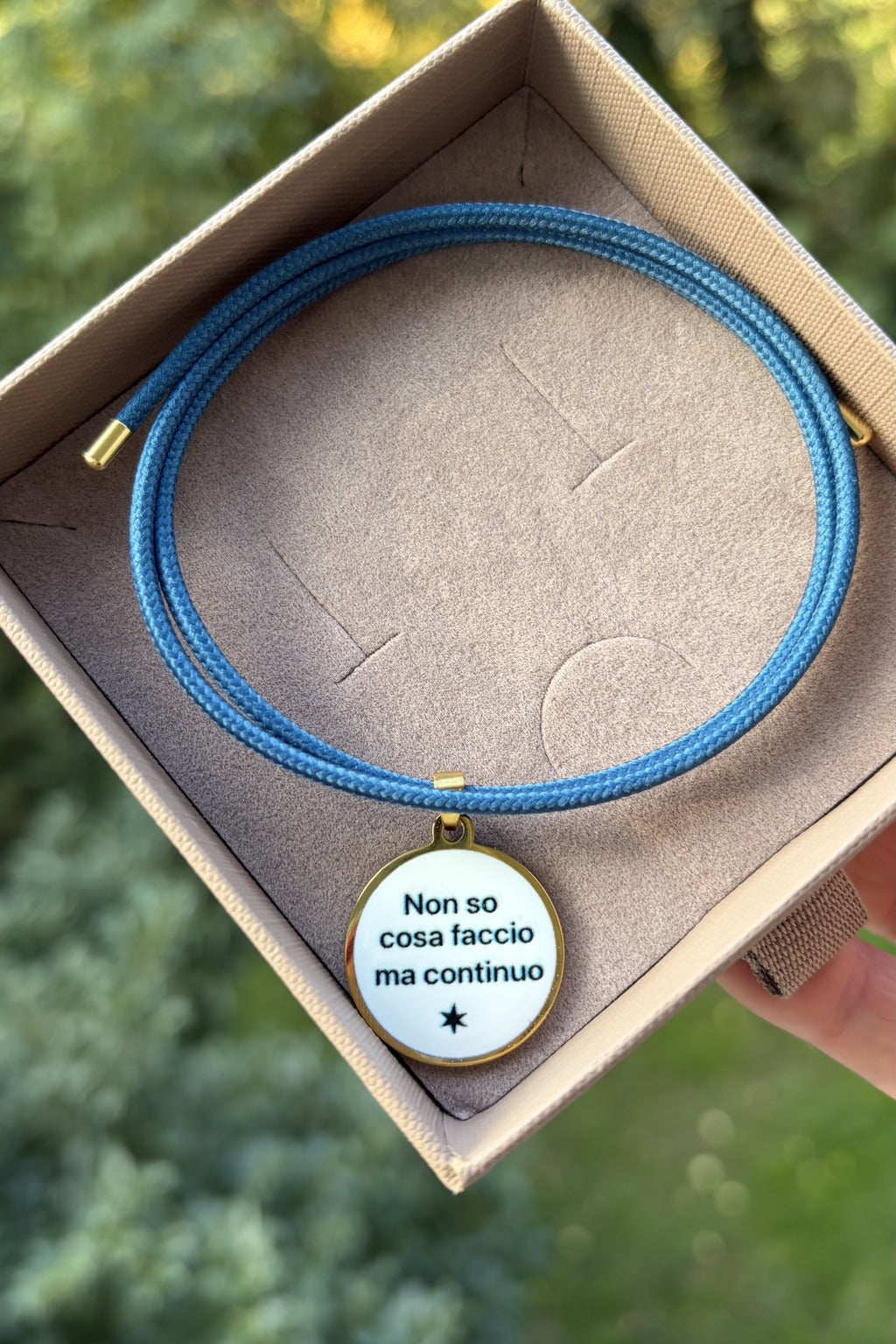 Collana 6548 Ready to Wear “Non so cosa faccio ma continuo”