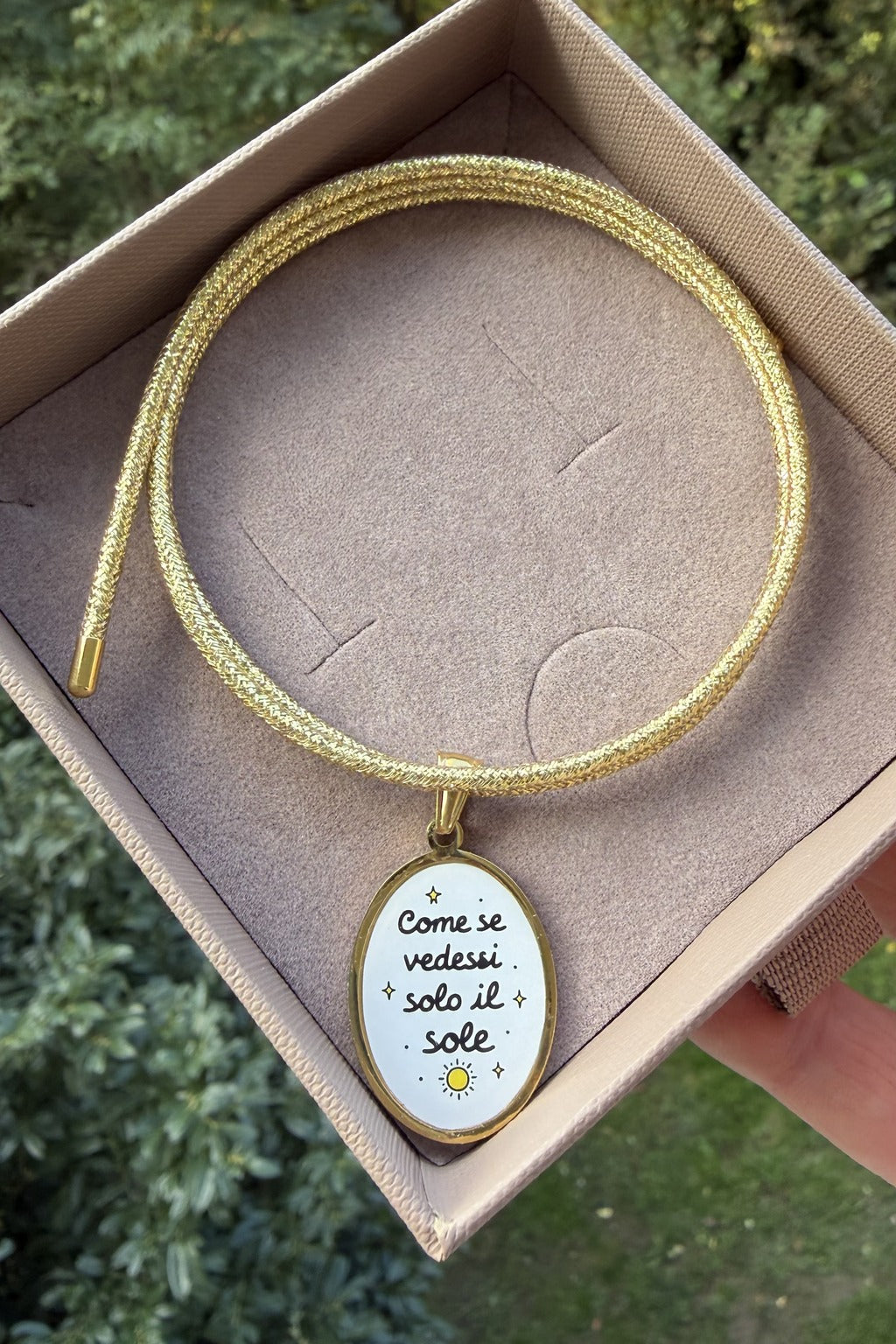 Collana 6548 Ready to Wear “Come se vedessi solo il sole”