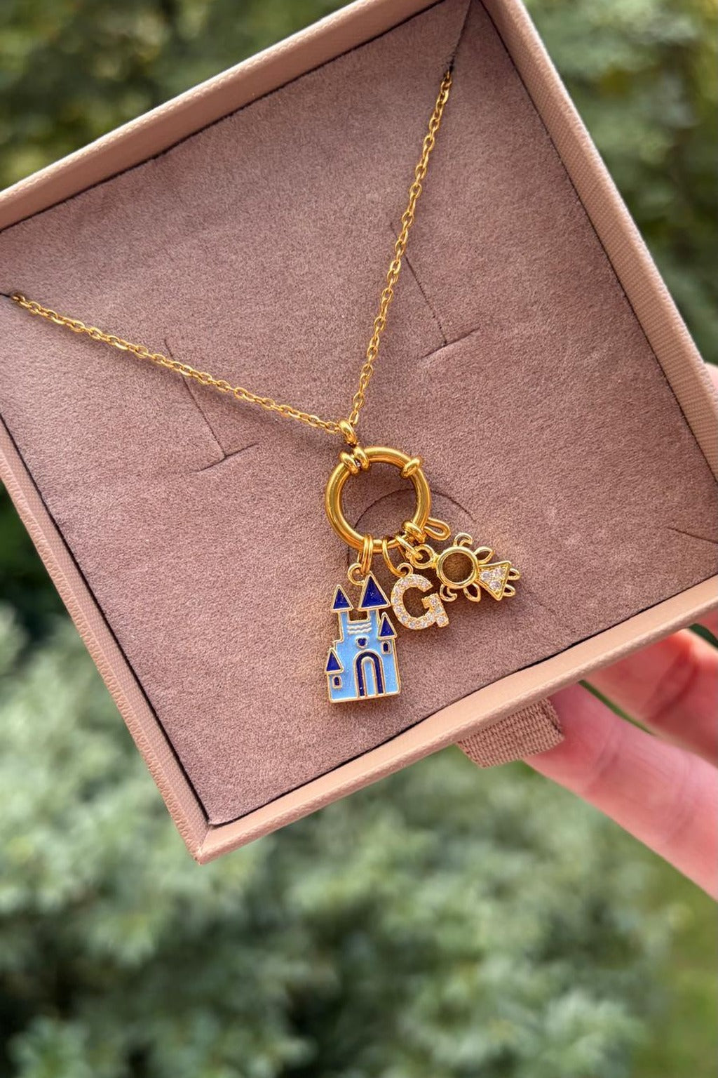 Collana 6548 Ready to Wear “Castello e iniziale”